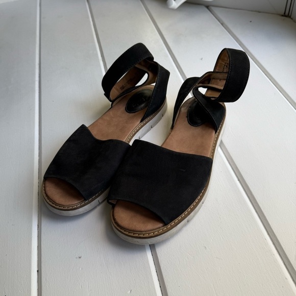 Clarks Shoes - Clarks - Black Suede Women's Sandals - Size 7